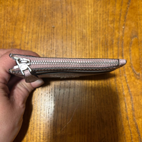 Coach Mini Skinny ID Keychain Wallet in Ice Purple NWT!! - Picture 3 of 10